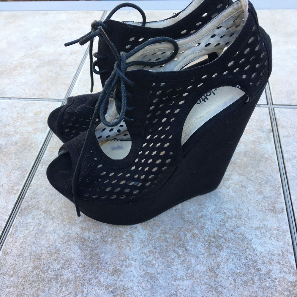 Charlotte Russe black shoes size 8